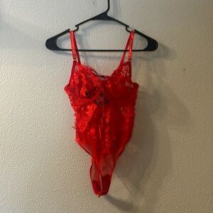 NWT Fashion Nova helplessly romantic teddy size small